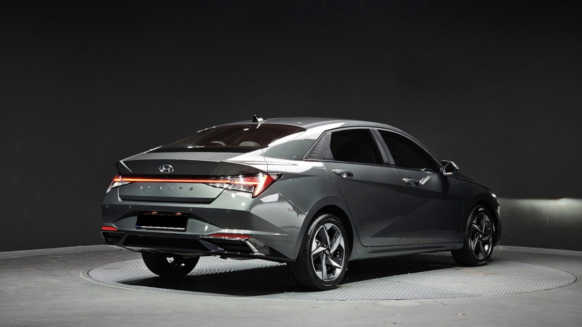 Hyundai Avante, 2022 — фото 2 из 12
