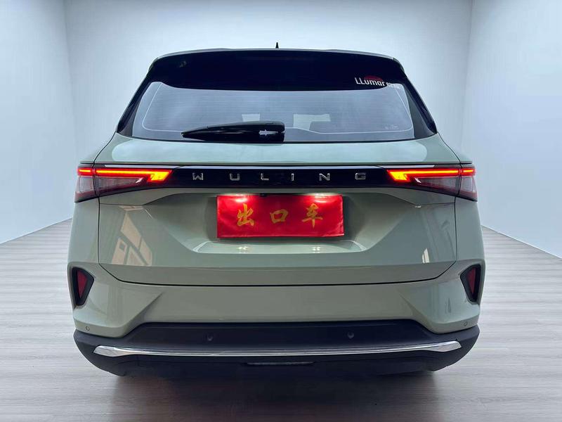 Wuling Asta, 2022 — фото 5 из 12