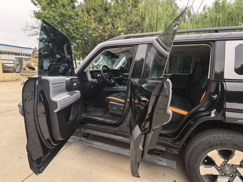 BAIC Beijing BJ40 Hybrid, 2025 — фото 8 из 11