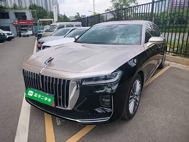 Hongqi H9, 2023 — купить в Москве под ключ