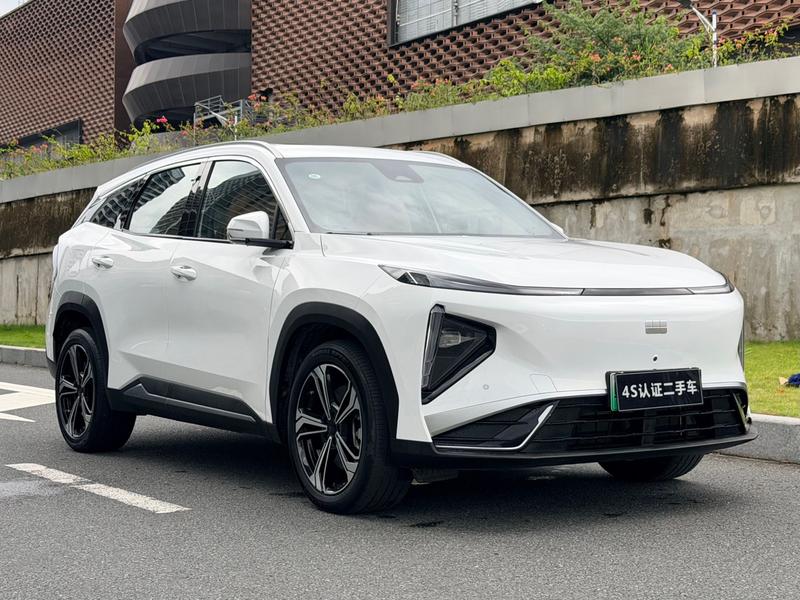 Geely Galaxy L7, 2024 — фото 3 из 12