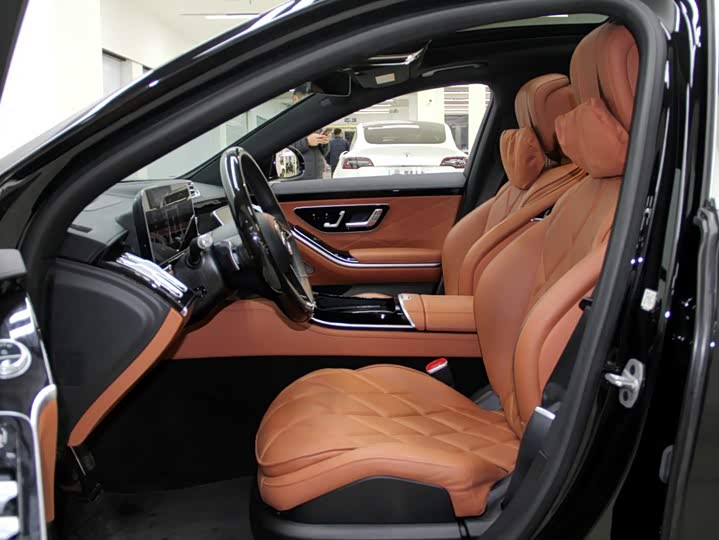 Mercedes-Benz Maybach S-Class, 2023 — фото 7 из 9