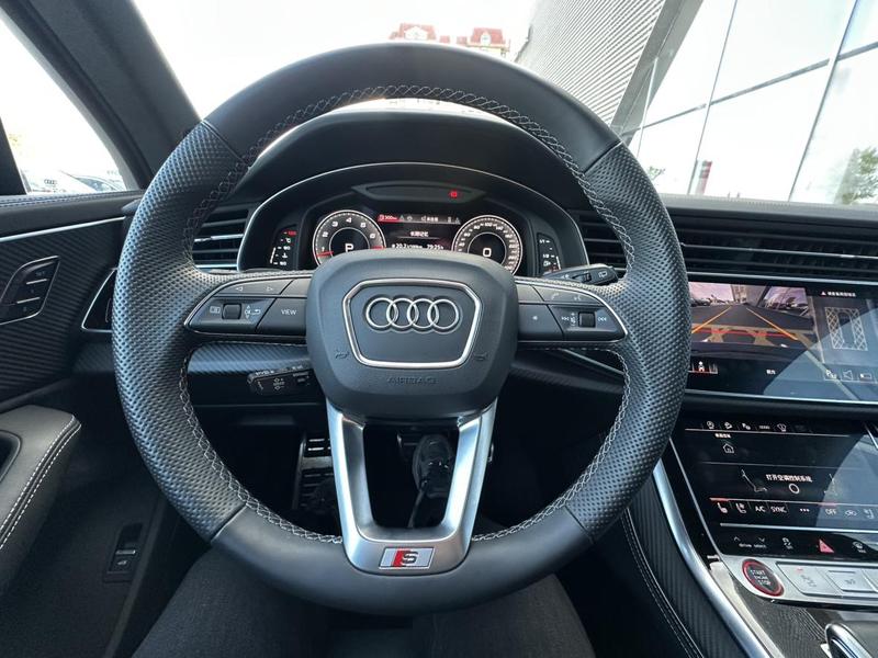 Audi SQ7, 2024 — фото 8 из 12