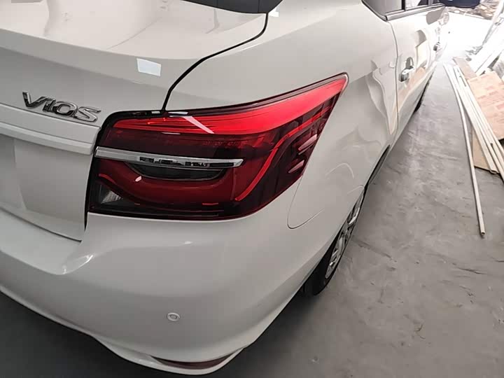 Toyota Vios, 2023 — фото 8 из 9