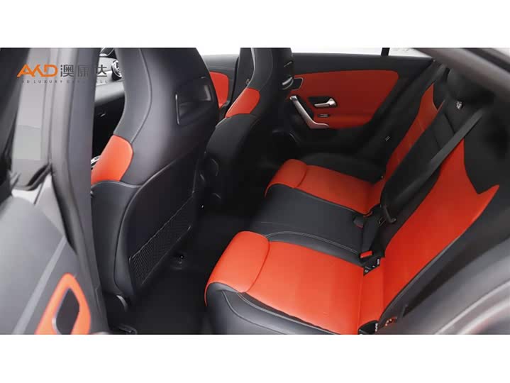 Mercedes-Benz CLA-Class AMG, 2024 — фото 7 из 9