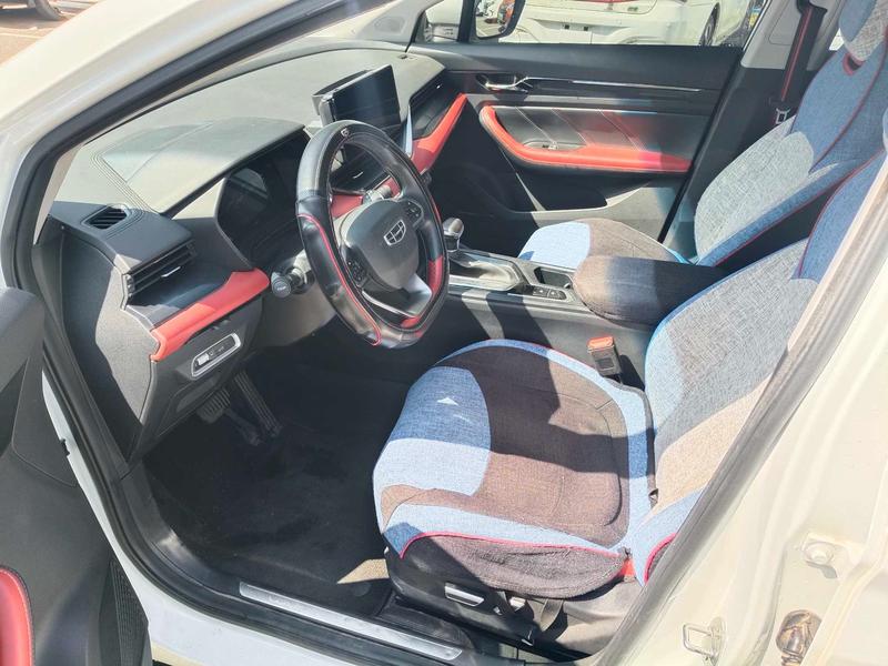 Geely Emgrand GS, 2022 — фото 8 из 10