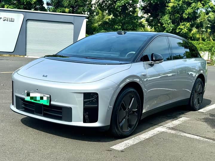 LiXiang i6, 2026 — купить в Брянске под ключ