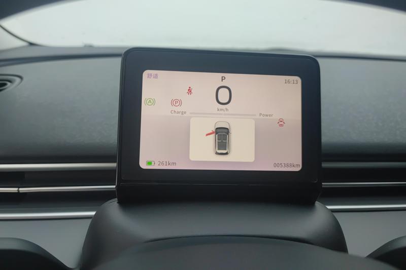 Dongfeng Yipai Nano 01, 2025 — фото 7 из 11
