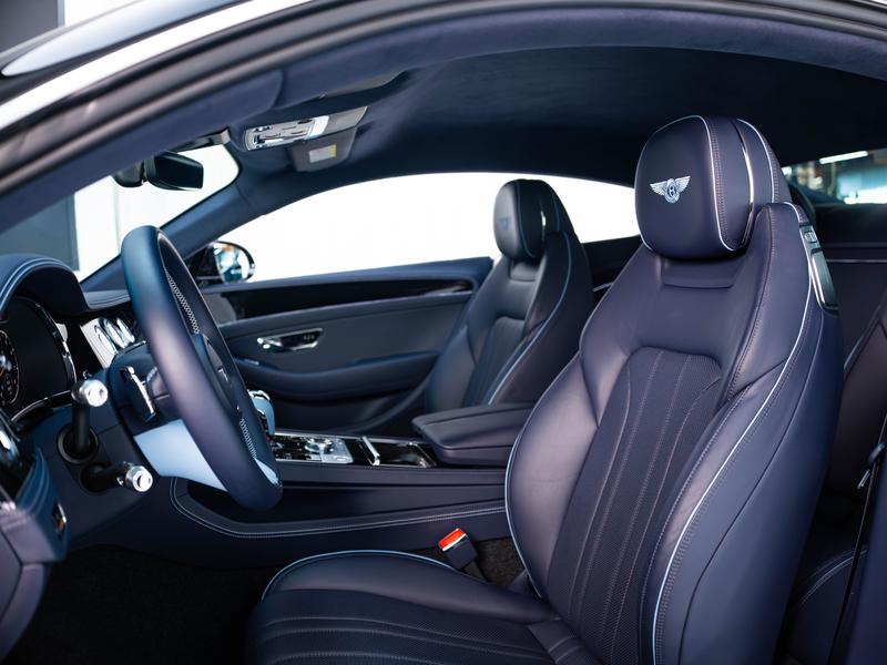 Bentley Continental GT, 2023 — фото 12 из 12