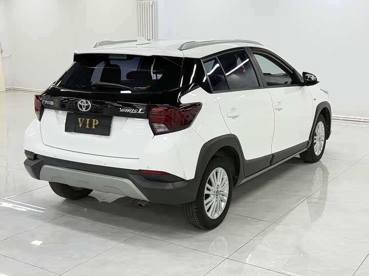 Toyota Yaris L Hatchback, 2021 — фото 5 из 9