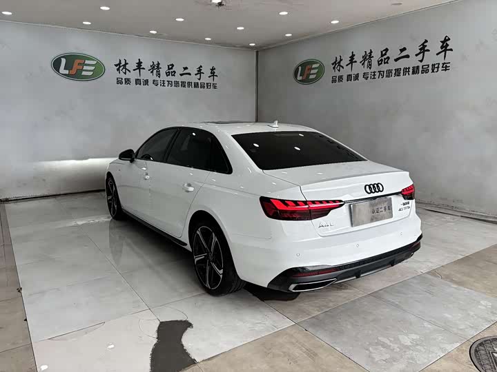 Audi A4L, 2024 — фото 6 из 9