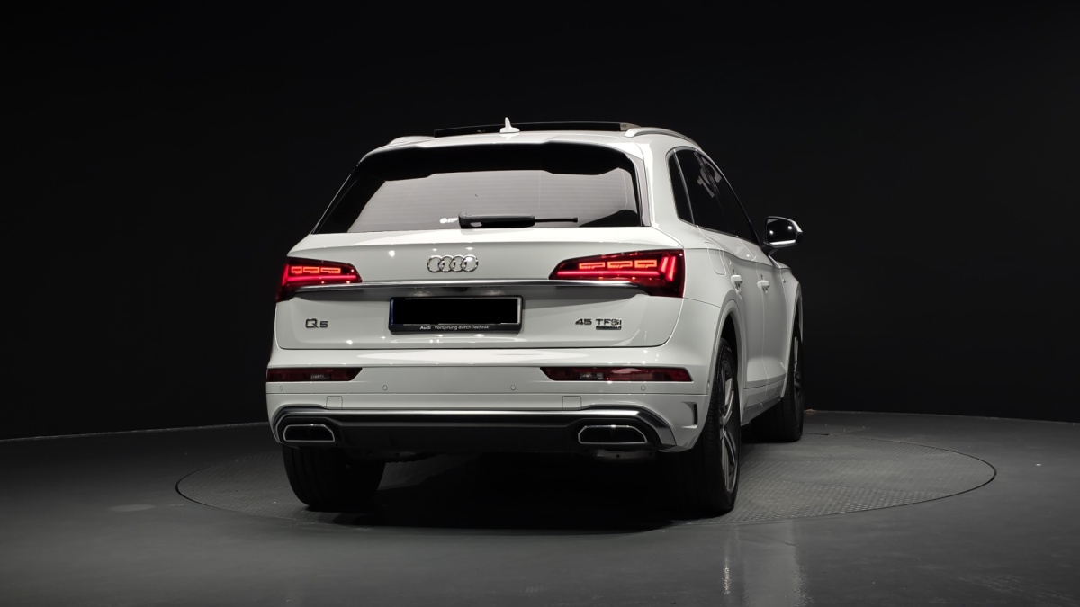 Audi Q5, 2023 — фото 4 из 12