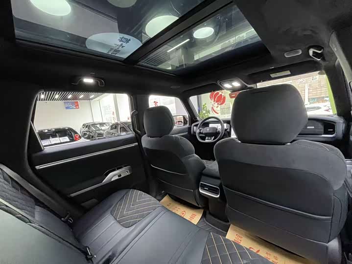Changan Deepal G318, 2024 — фото 8 из 9