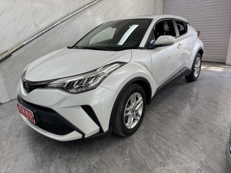 Toyota C-HR, 2022 — купить в Санкт-Петербурге под ключ