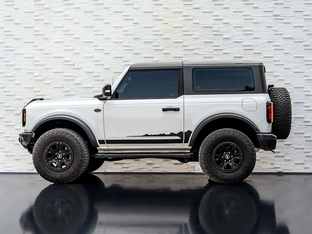 Ford Bronco, 2023 — фото 5 из 10