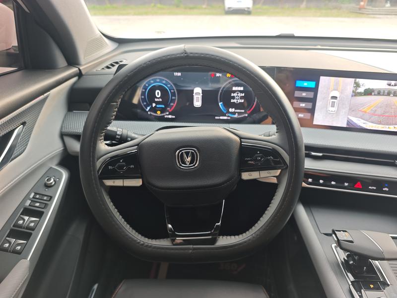 Changan CS75 Plus, 2022 — фото 11 из 12