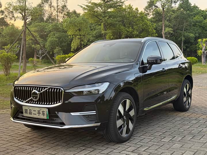 Volvo XC60 Hybrid, 2024 — купить в Белгороде под ключ