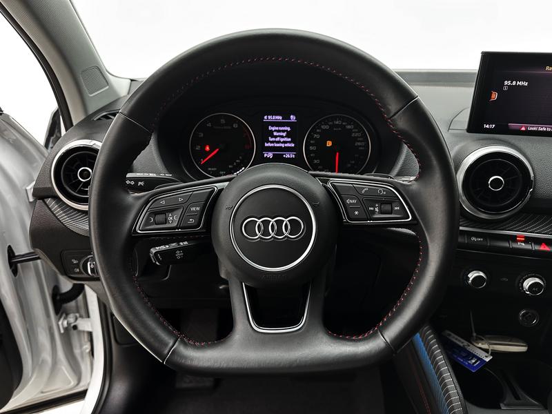 Audi Q2L, 2021 — фото 11 из 12