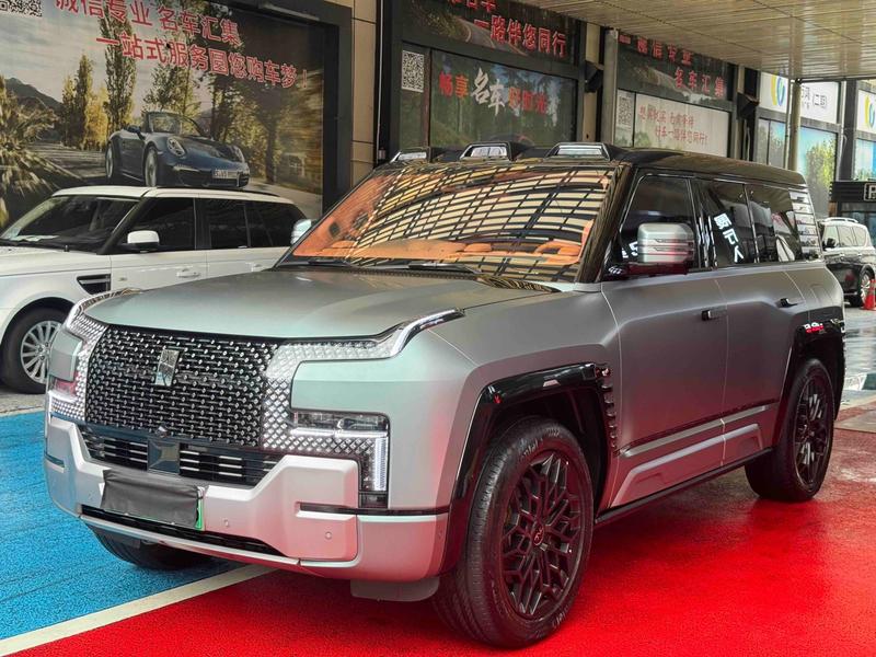 BYD Yangwang U8, 2024 — купить в Калуге под ключ