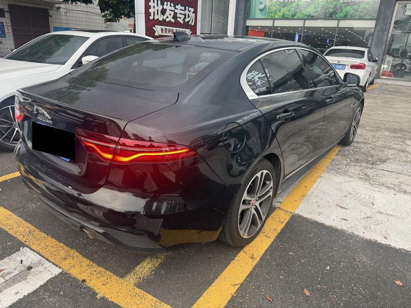 Jaguar XE L, 2023 — фото 2 из 6