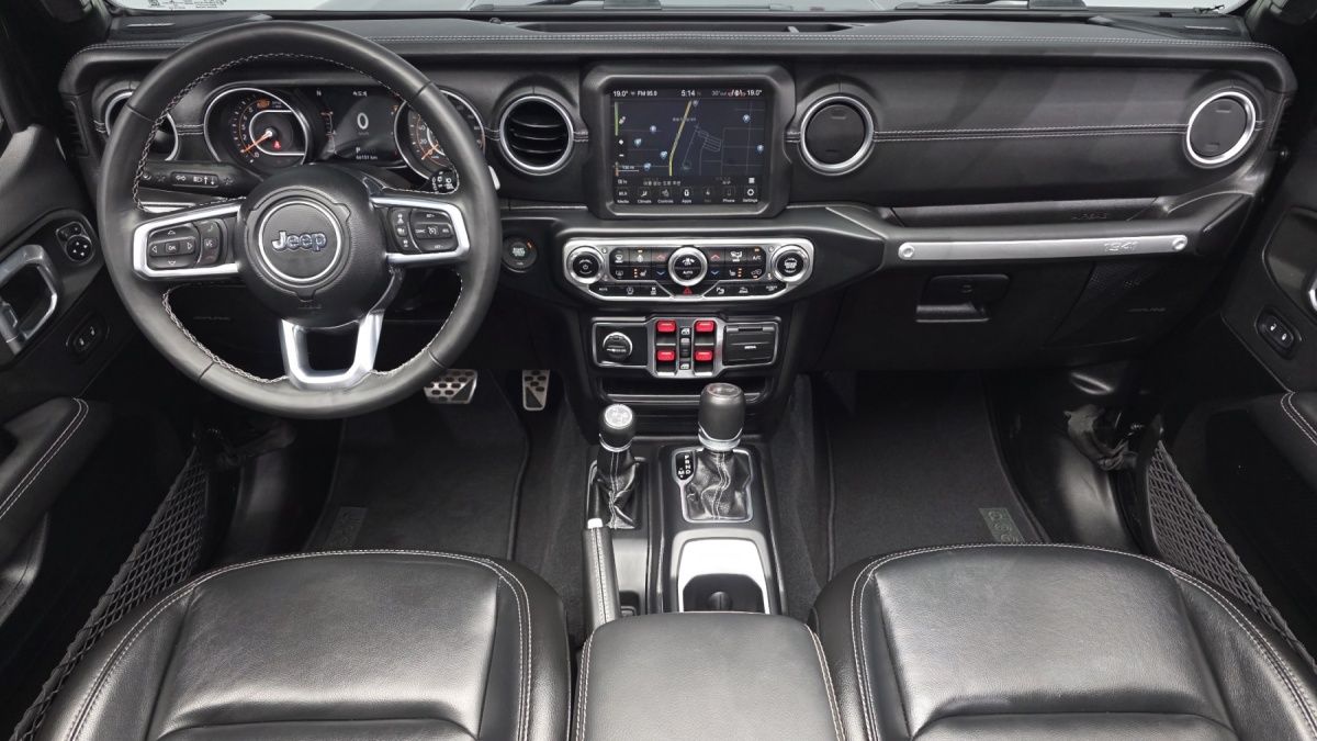 Jeep Wrangler, 2022 — фото 6 из 12