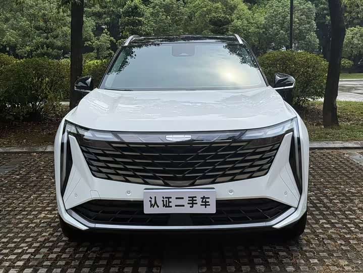 Geely Atlas L, 2023 — фото 2 из 9