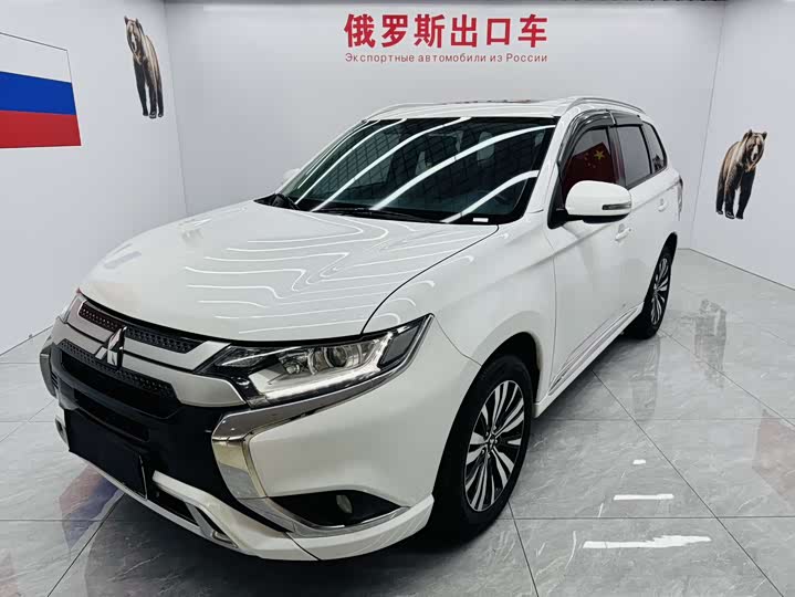 Mitsubishi Outlander, 2021 — купить в Курске под ключ