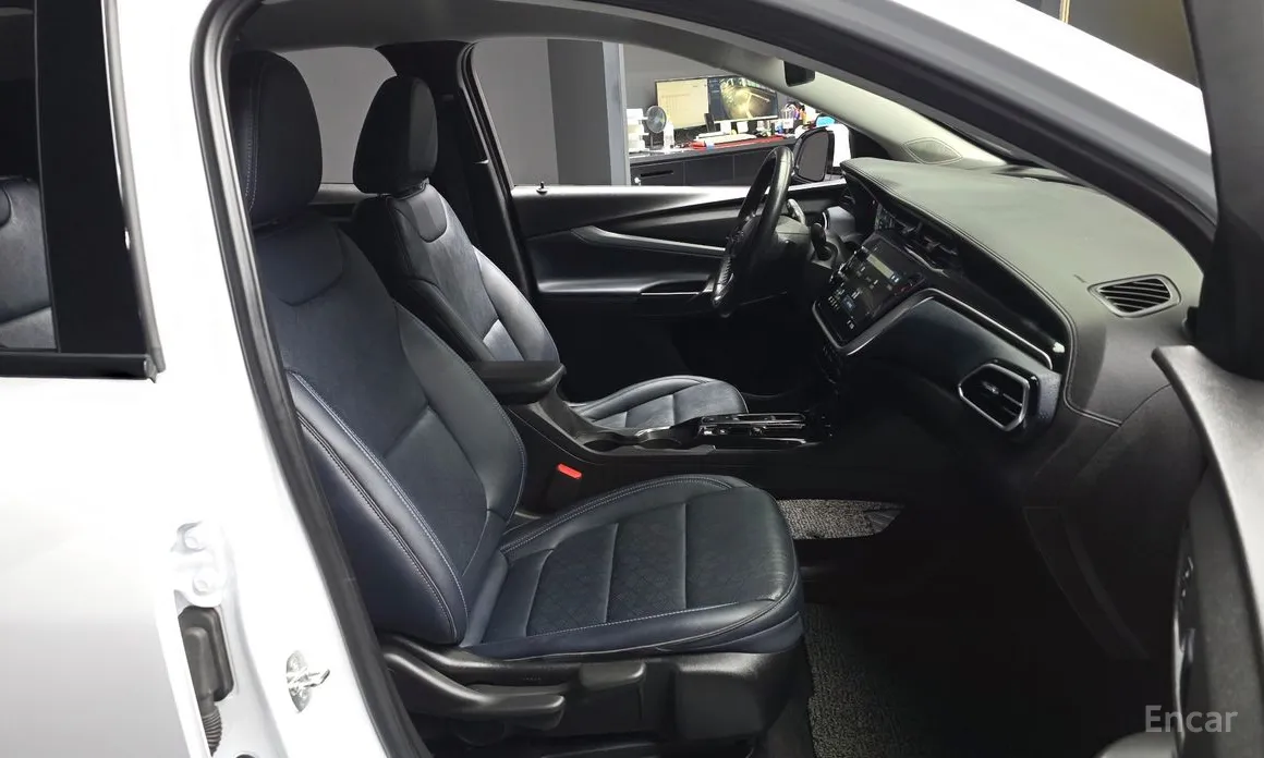 Chevrolet Bolt EUV, 2023 — фото 11 из 12