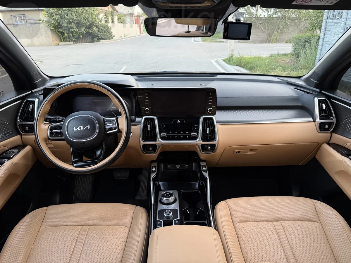 Kia Sorento, 2021 — фото 8 из 12
