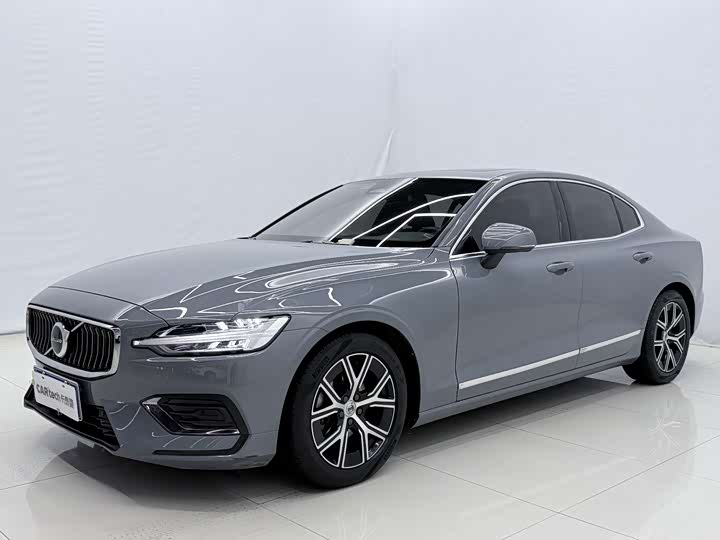 Volvo S60, 2023 — купить в Санкт-Петербурге под ключ