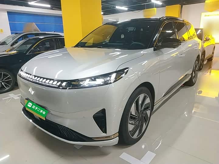 Dongfeng Yipai eπ 008, 2024 — купить в Владимире под ключ