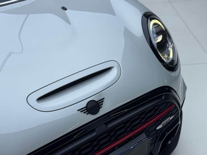Mini Mini JCW, 2022 — фото 5 из 9