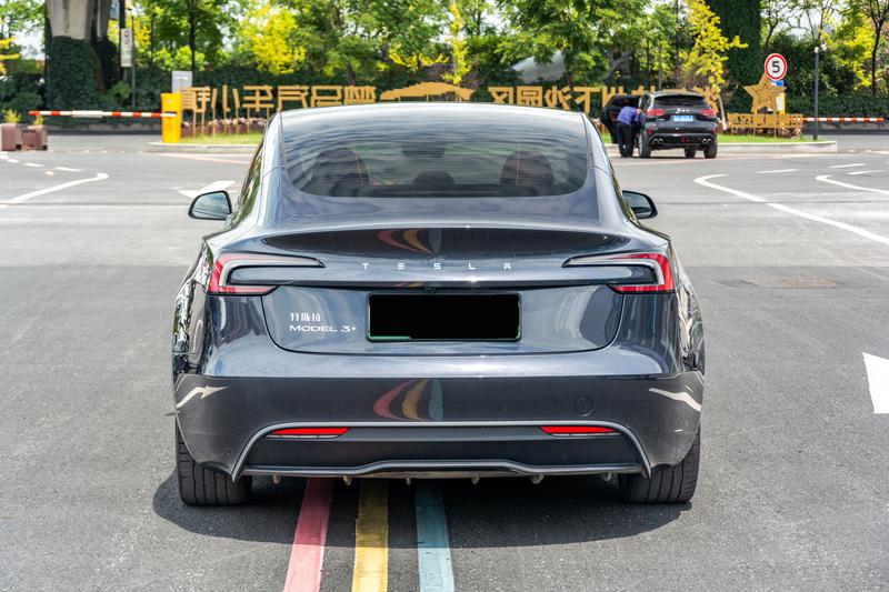 Tesla Model 3, 2024 — фото 6 из 12