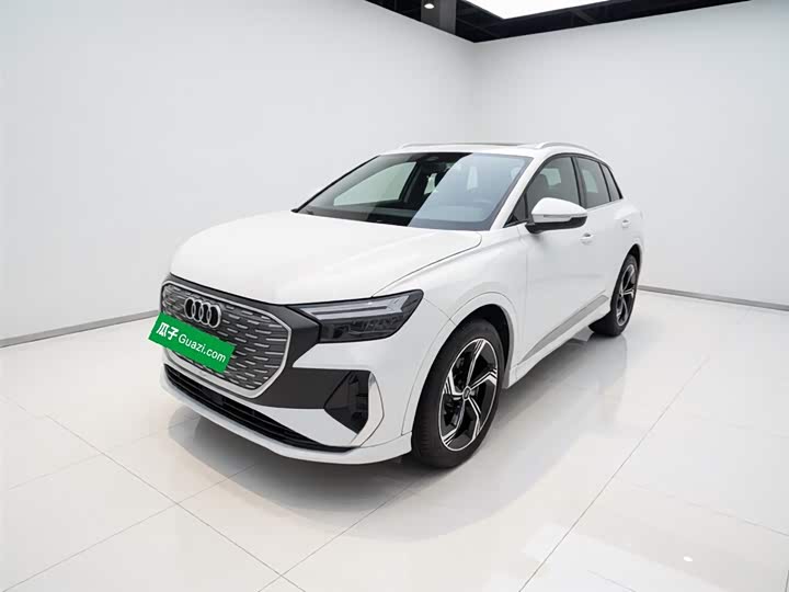 Audi Q4 e-tron, 2023 — фото 2 из 9