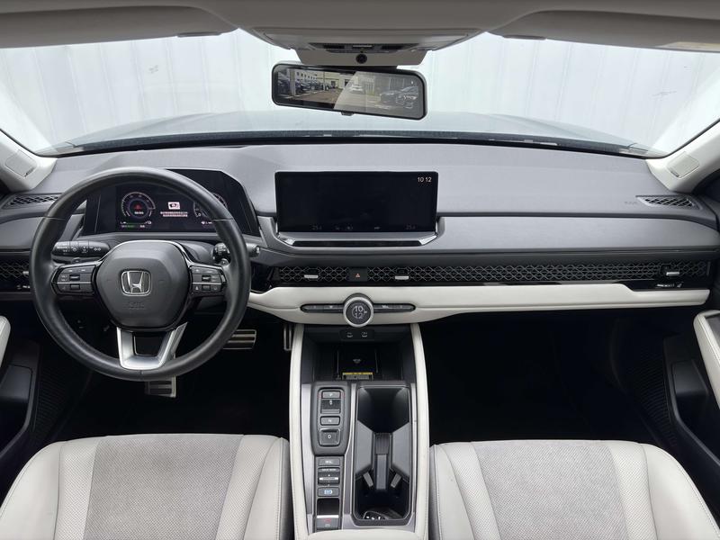 Honda Accord Hybrid, 2023 — фото 9 из 12