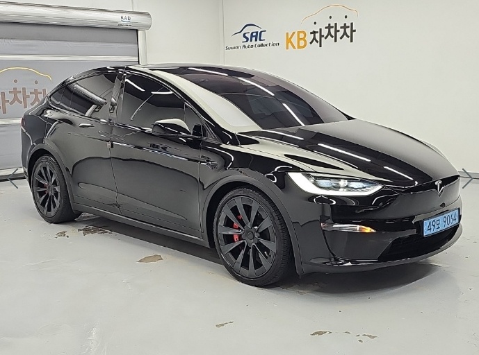 Tesla Model X, 2023 — фото 4 из 12