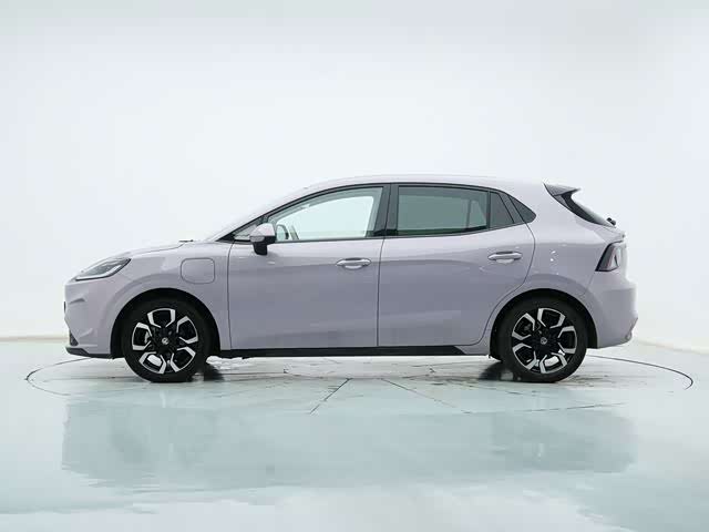 MG Motor 4 EV, 2025 — фото 6 из 9