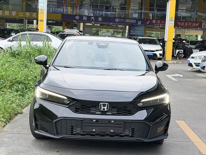 Honda Civic, 2025 — фото 2 из 9