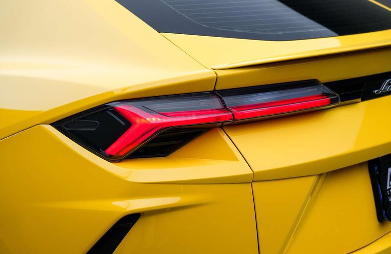 Lamborghini Urus, 2022 — фото 7 из 12