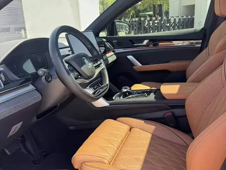 BYD Tang Hybrid/EV, 2023 — фото 6 из 9