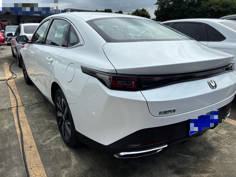 Changan Eado Plus, 2025 — фото 3 из 7