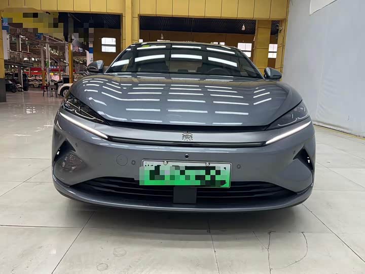 BYD Qin L, 2025 — фото 2 из 9
