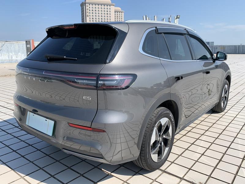 Geely Galaxy E5, 2025 — фото 6 из 10