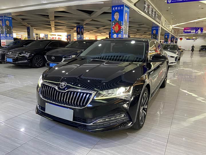 Skoda Superb, 2022 — купить в Санкт-Петербурге под ключ