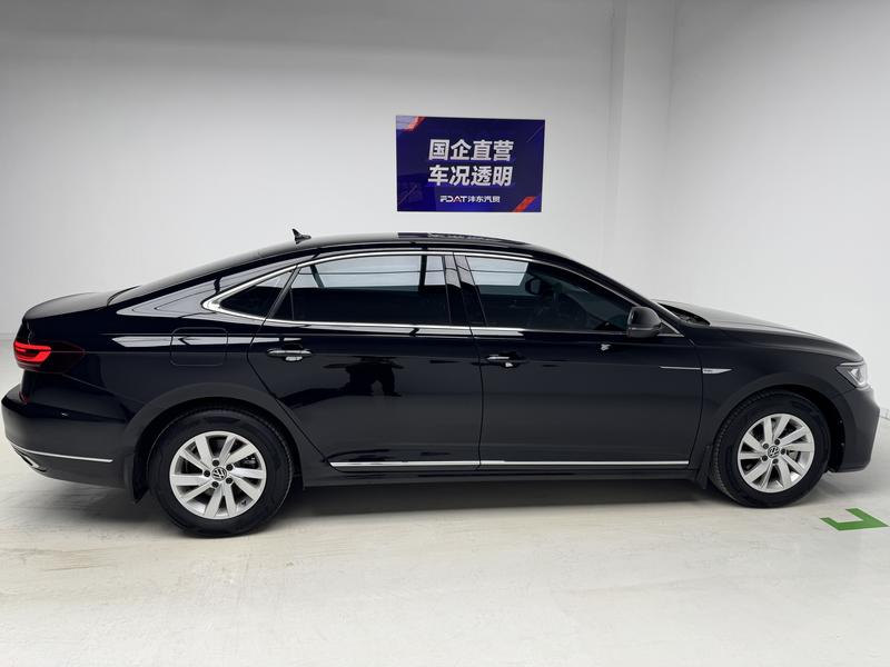 Volkswagen Passat Hybrid, 2022 — фото 8 из 12