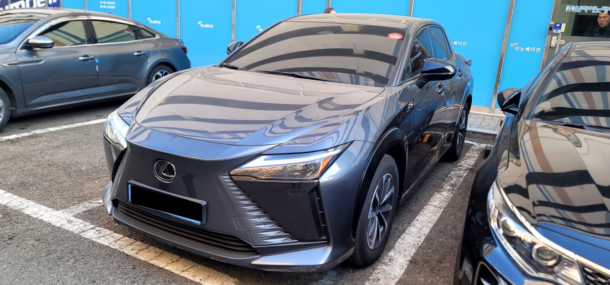Lexus RZ, 2023 — купить в Санкт-Петербурге под ключ