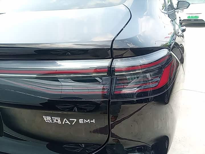 Geely Galaxy A7, 2025 — фото 8 из 9