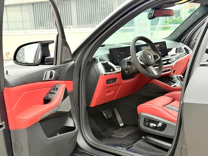 BMW X5 M, 2024 — фото 4 из 9