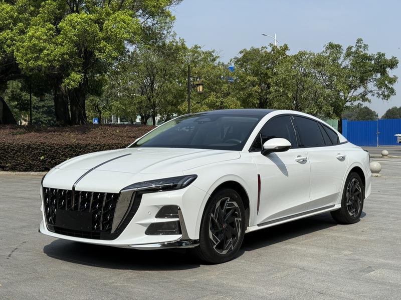 Hongqi H6, 2026 — купить в Рязани под ключ