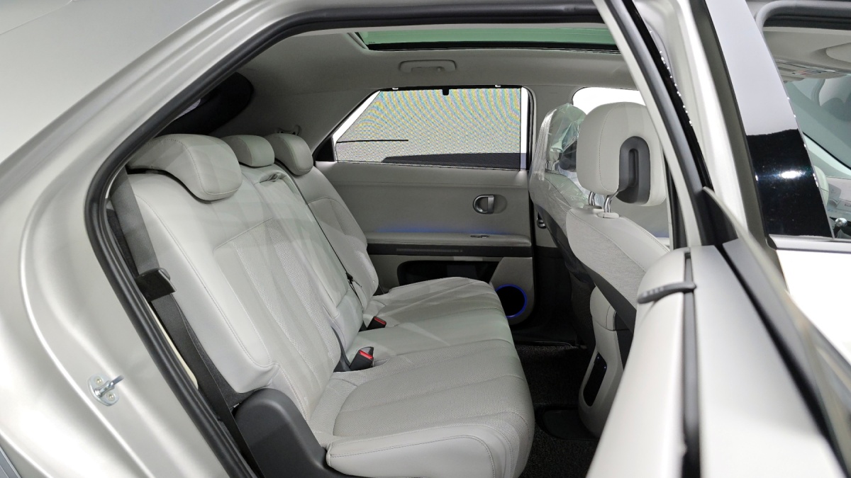 Hyundai Ioniq 5, 2021 — фото 11 из 12